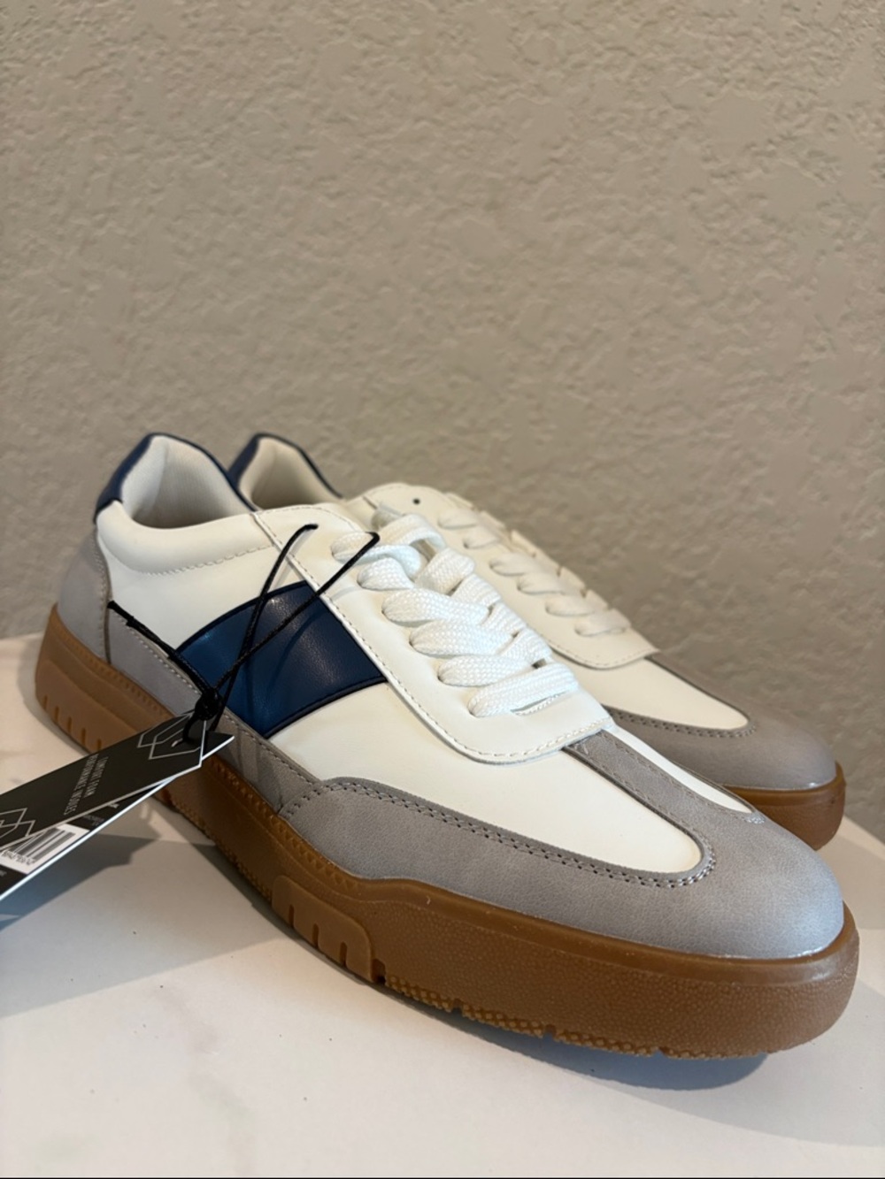 NWT Madden NYC Size 8 Men’s Blue & White Casual Sneakers - Picture 7 of 7